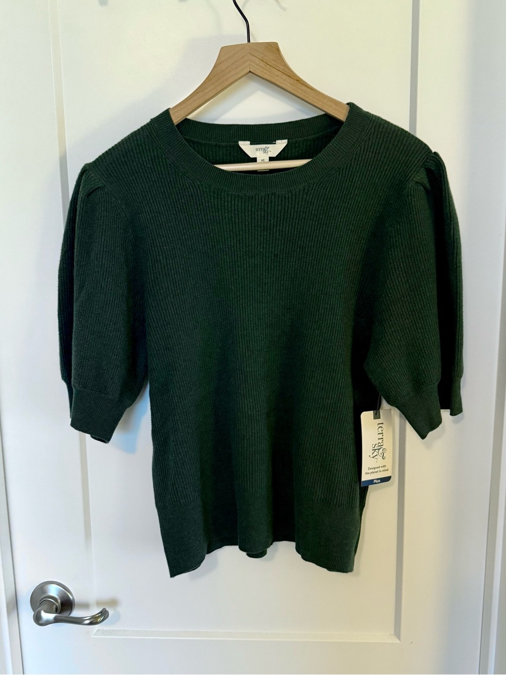 Terra & Sky Olive Green Ribbed Puff Sleeve Top - 0X